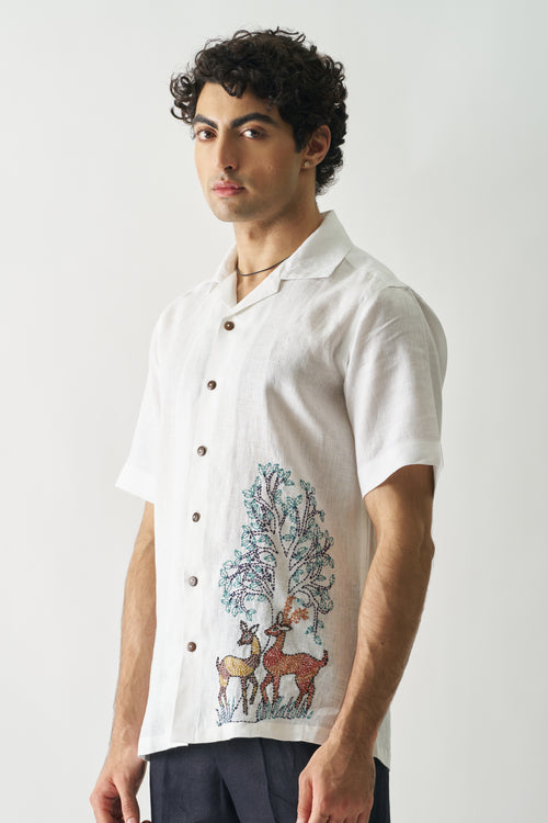 DEER UNDER GIANT OAK - HAND EMBROIDERED UNISEX PURE LINEN SHIRT